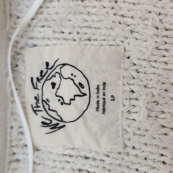 We The Free Theo Sweater Size Small - Picture 15 of 15